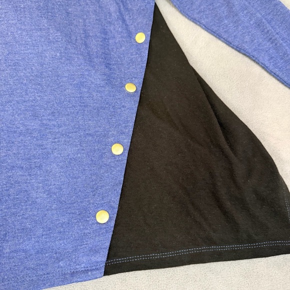 Retrology Women's Blue & Black V-Neck Soft Pull Over Top Button Accents- 1X- NWT - Picture 4 of 14